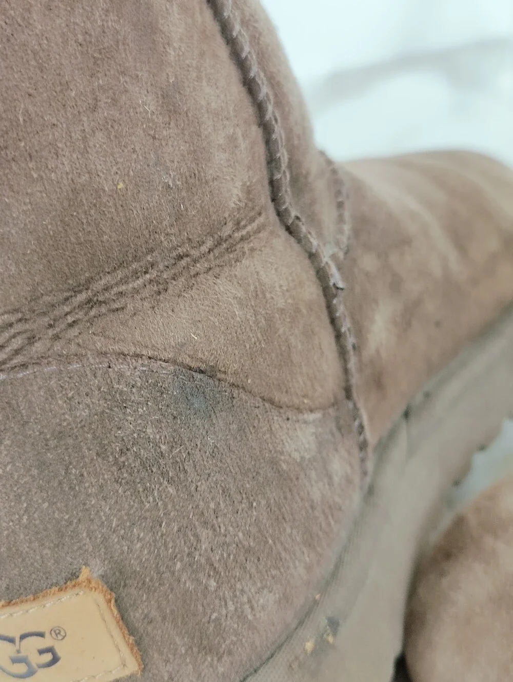 UGG Women's Classic Chocolate Brown Suede Short Boots, Sz 7